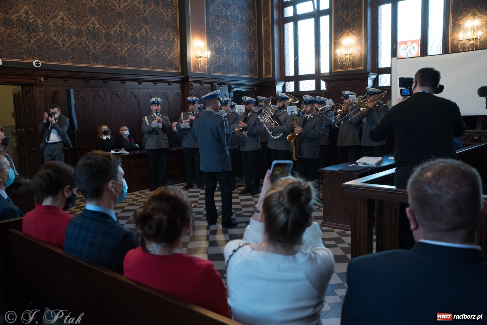 Zdjęcie w galerii na portalu naszraciborz.pl: Historyczny moment w dziejach Raciborza. Gmach dawnego Sądu Krajowego odzyskał pierwotne funkcje [FOTO i WIDEO] wiadomości z regionu