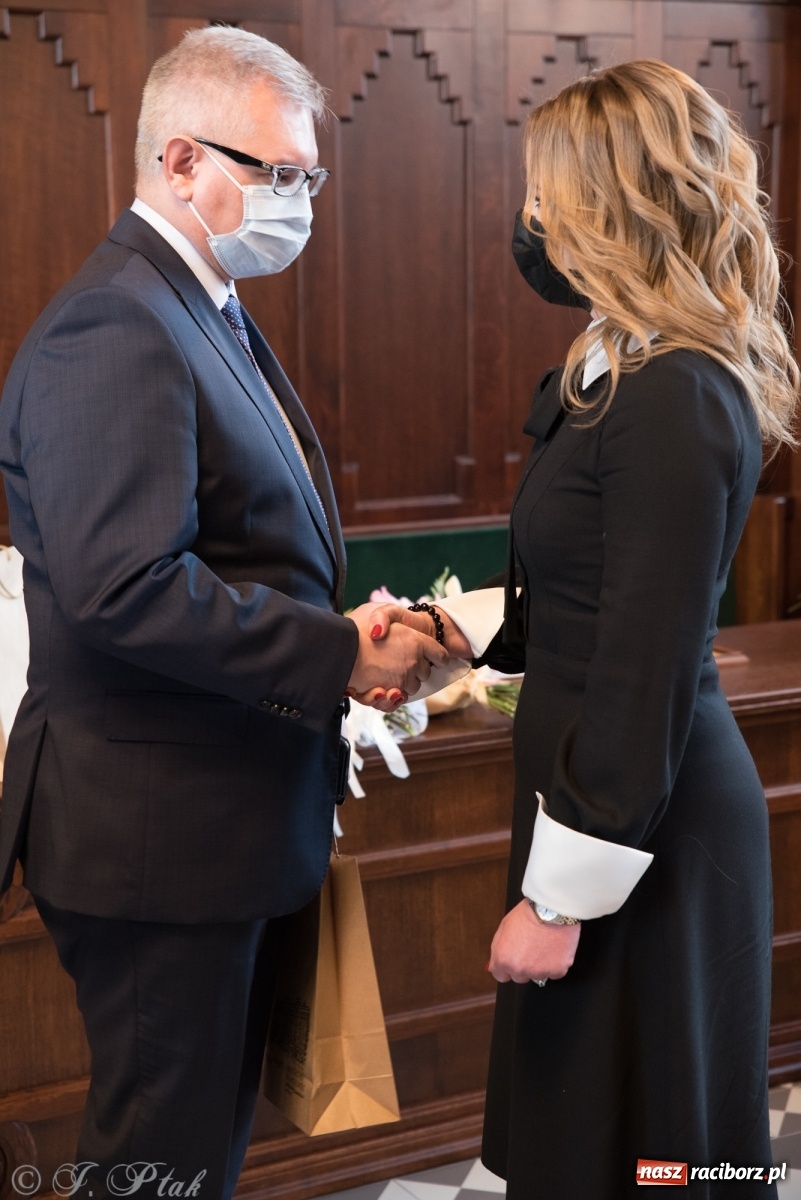 Zdjęcie w galerii na portalu naszraciborz.pl: Historyczny moment w dziejach Raciborza. Gmach dawnego Sądu Krajowego odzyskał pierwotne funkcje [FOTO i WIDEO] wiadomości z regionu