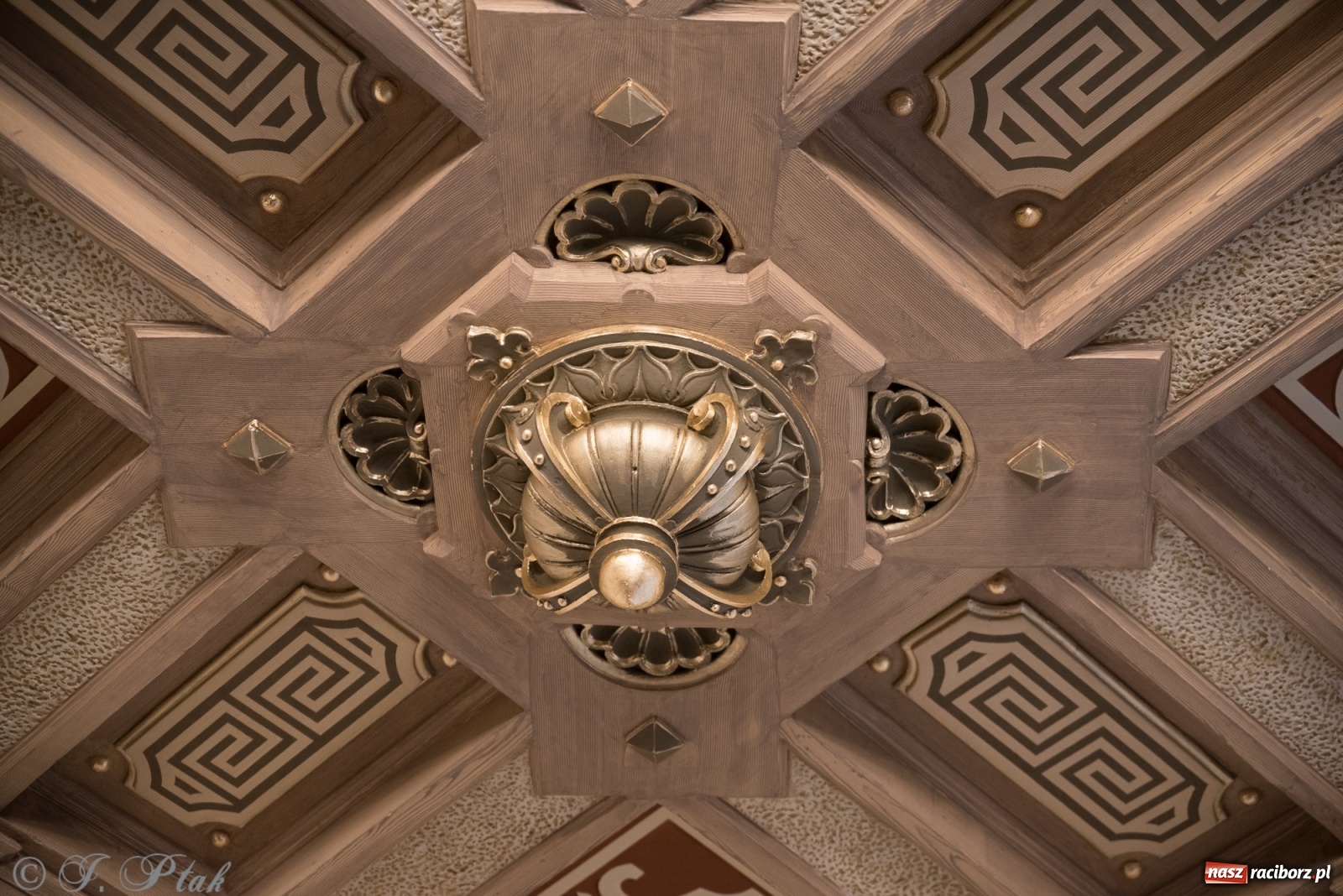 Zdjęcie w galerii na portalu naszraciborz.pl: Historyczny moment w dziejach Raciborza. Gmach dawnego Sądu Krajowego odzyskał pierwotne funkcje [FOTO i WIDEO] wiadomości z regionu