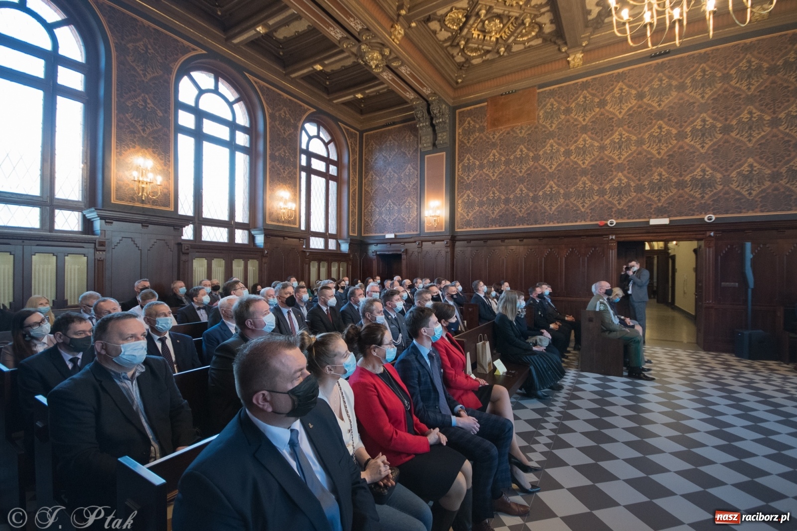 Zdjęcie w galerii na portalu naszraciborz.pl: Historyczny moment w dziejach Raciborza. Gmach dawnego Sądu Krajowego odzyskał pierwotne funkcje [FOTO i WIDEO] wiadomości z regionu