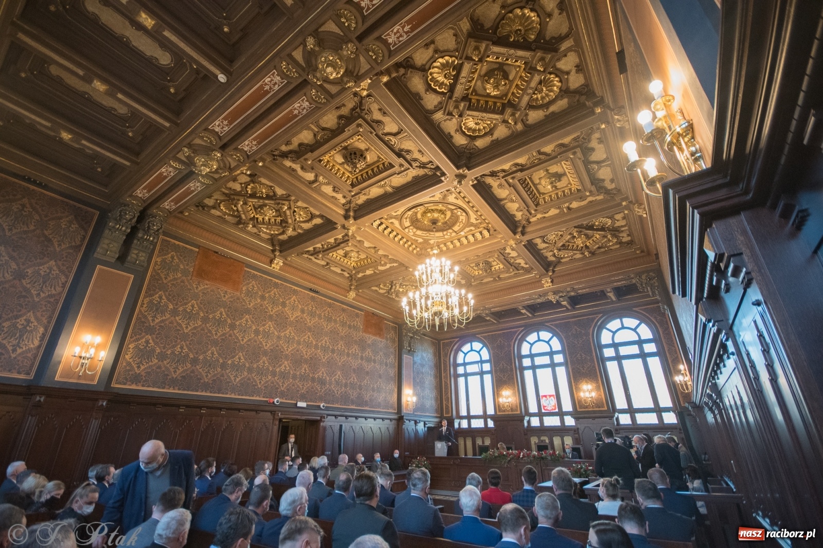 Zdjęcie w galerii na portalu naszraciborz.pl: Historyczny moment w dziejach Raciborza. Gmach dawnego Sądu Krajowego odzyskał pierwotne funkcje [FOTO i WIDEO] wiadomości z regionu