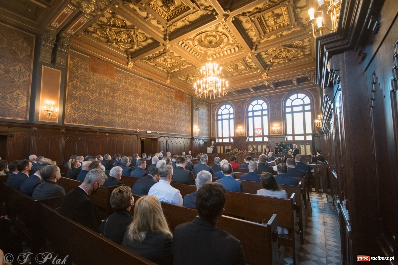 Zdjęcie w galerii na portalu naszraciborz.pl: Historyczny moment w dziejach Raciborza. Gmach dawnego Sądu Krajowego odzyskał pierwotne funkcje [FOTO i WIDEO] wiadomości z regionu