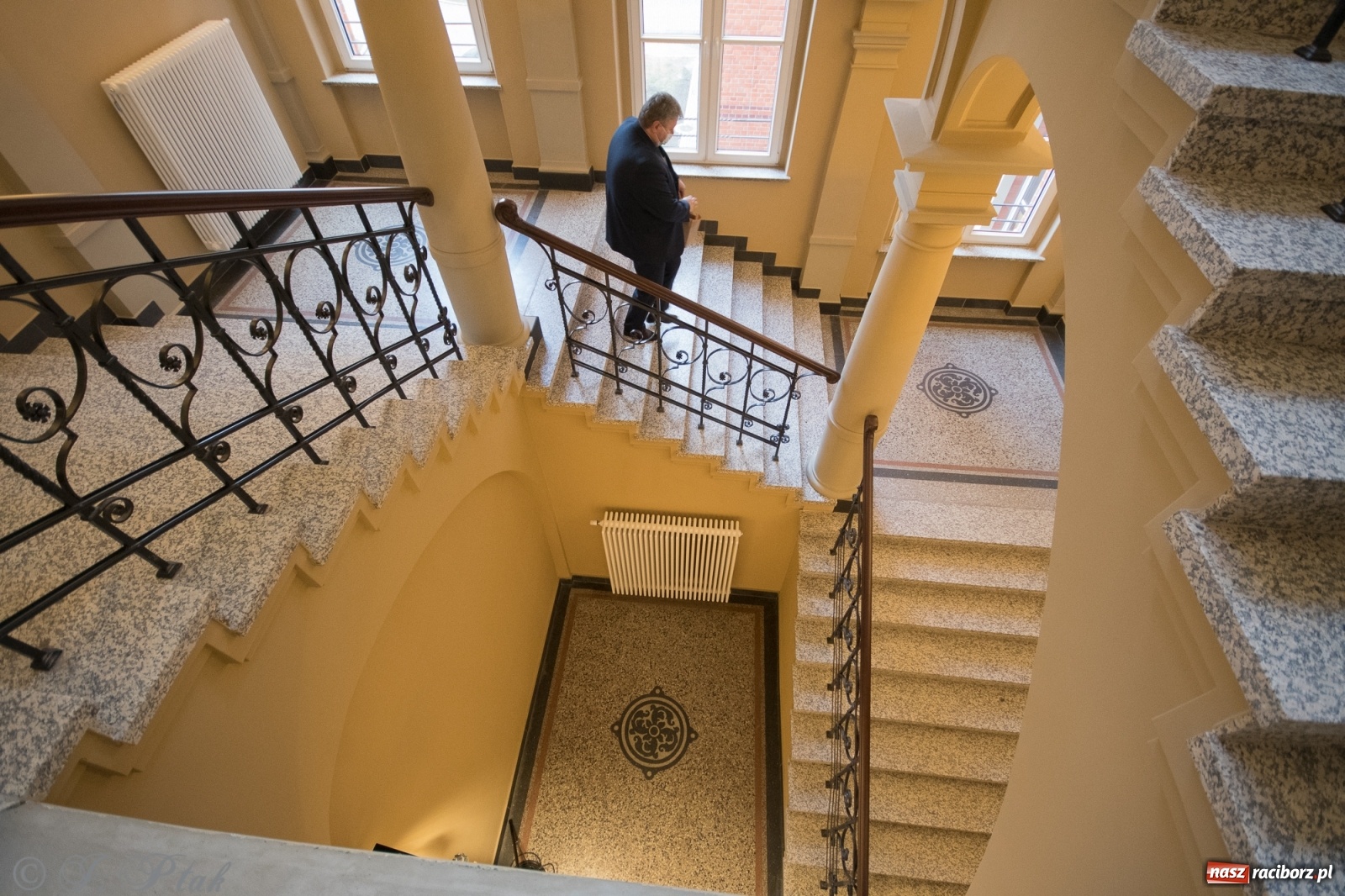 Zdjęcie w galerii na portalu naszraciborz.pl: Historyczny moment w dziejach Raciborza. Gmach dawnego Sądu Krajowego odzyskał pierwotne funkcje [FOTO i WIDEO] wiadomości z regionu