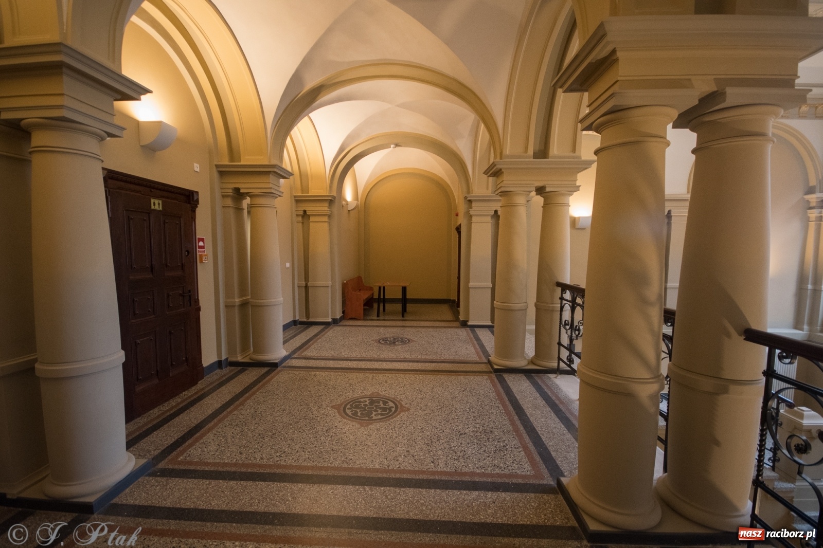 Zdjęcie w galerii na portalu naszraciborz.pl: Historyczny moment w dziejach Raciborza. Gmach dawnego Sądu Krajowego odzyskał pierwotne funkcje [FOTO i WIDEO] wiadomości z regionu