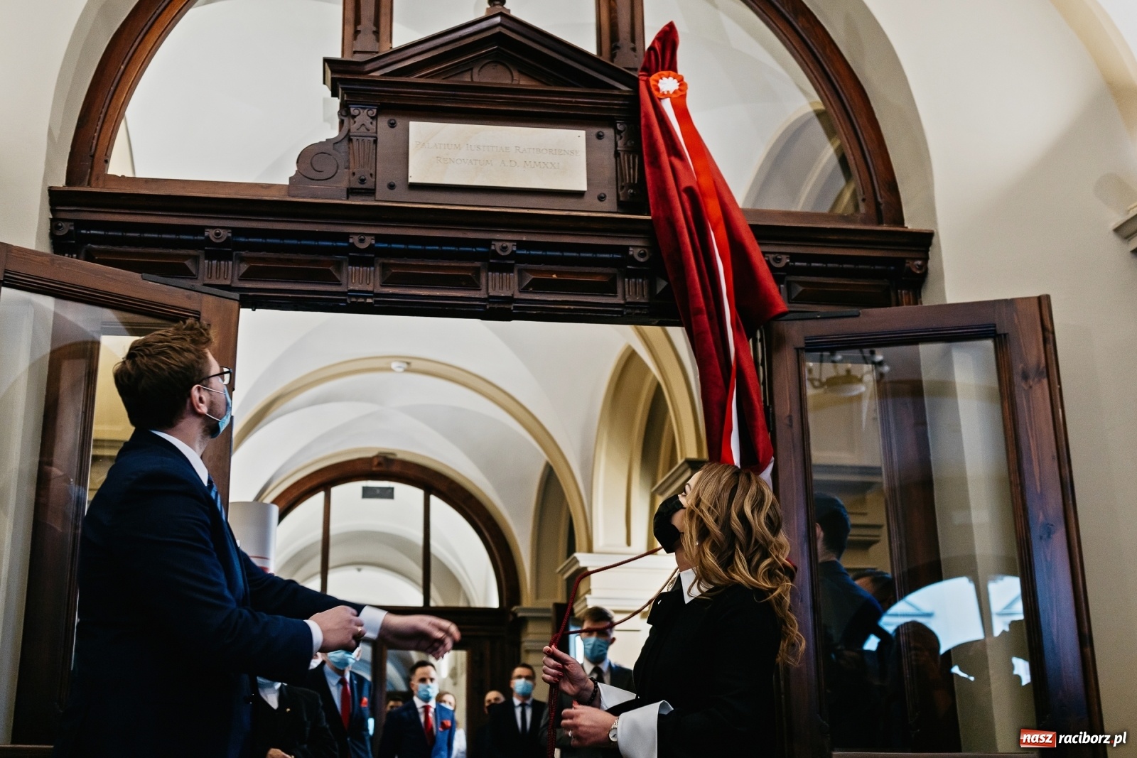 Zdjęcie w galerii na portalu naszraciborz.pl: Historyczny moment w dziejach Raciborza. Gmach dawnego Sądu Krajowego odzyskał pierwotne funkcje [FOTO i WIDEO] wiadomości z regionu