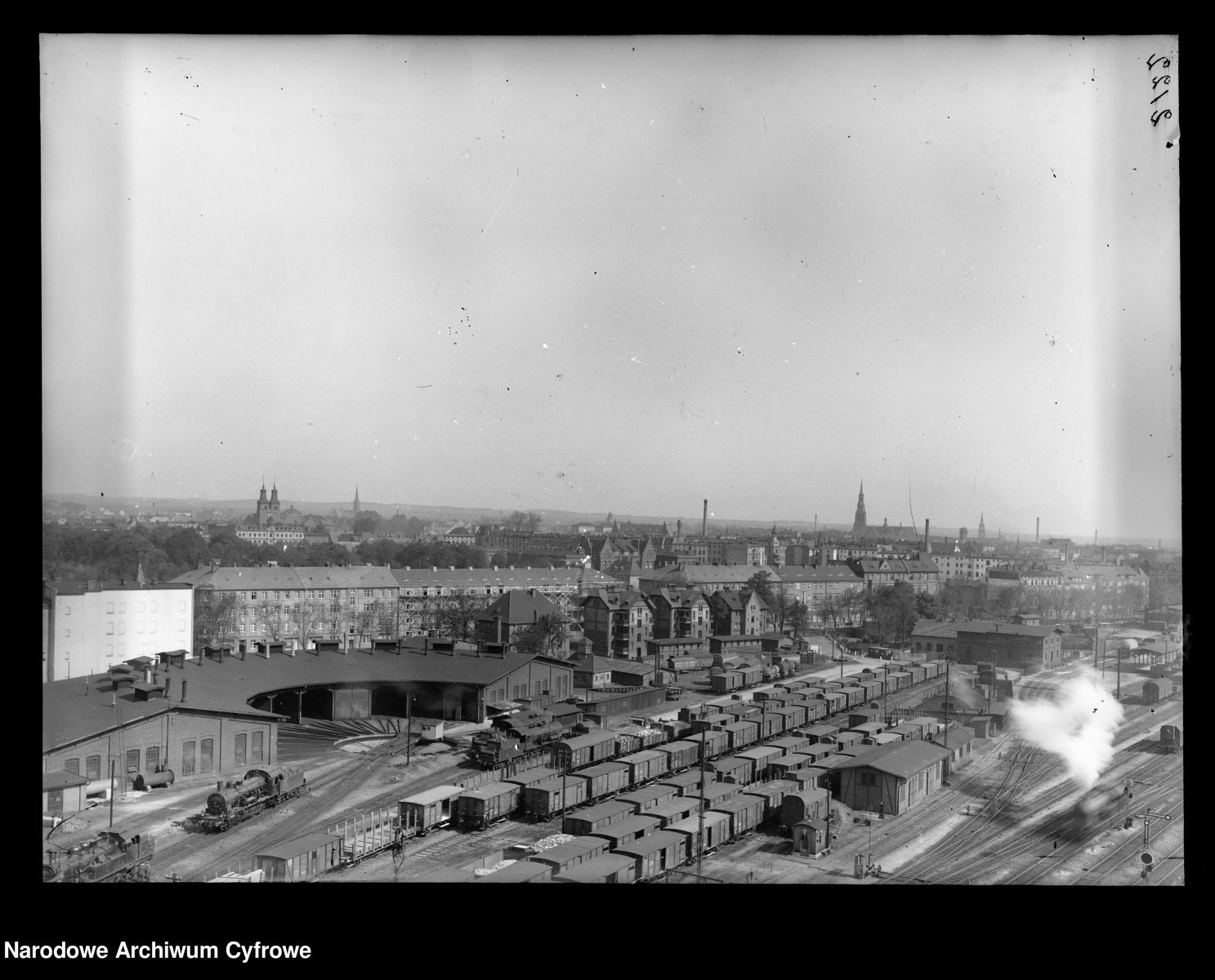 Zdjęcie w galerii na portalu naszraciborz.pl: Raciborska parowozownia wystawiona na sprzedaż wiadomości z regionu