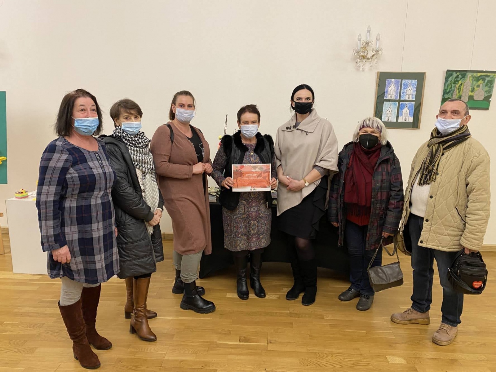 Zdjęcie w galerii na portalu naszraciborz.pl: Pokonać chorobę i samotność sztuką - finisaż wystawy za nami wiadomości z regionu