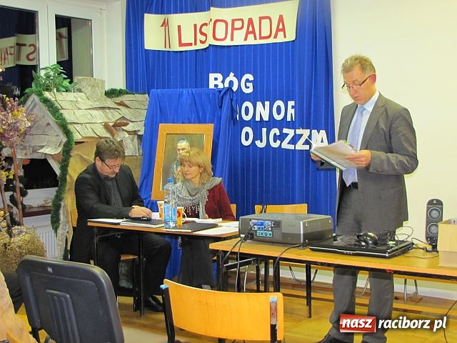 Zdjęcie w galerii na portalu naszraciborz.pl: Na Płoni tiry jak samoloty szaleją wiadomości z regionu