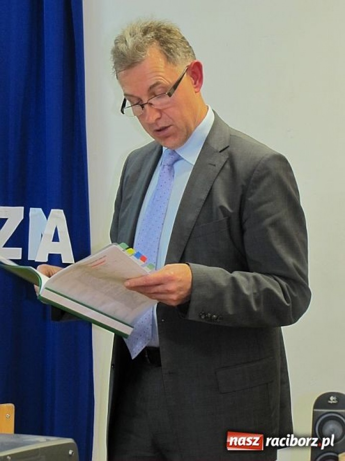 Zdjęcie w galerii na portalu naszraciborz.pl: Na Płoni tiry jak samoloty szaleją wiadomości z regionu