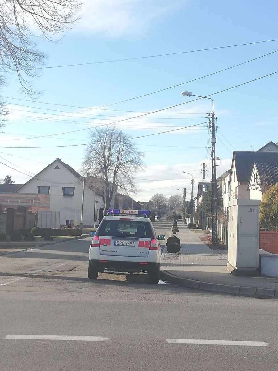 Zdjęcie w galerii na portalu naszraciborz.pl: Raport 998. Volkswagen i audi zderzyły się w Bieńkowicach [FOTO] wiadomości z regionu