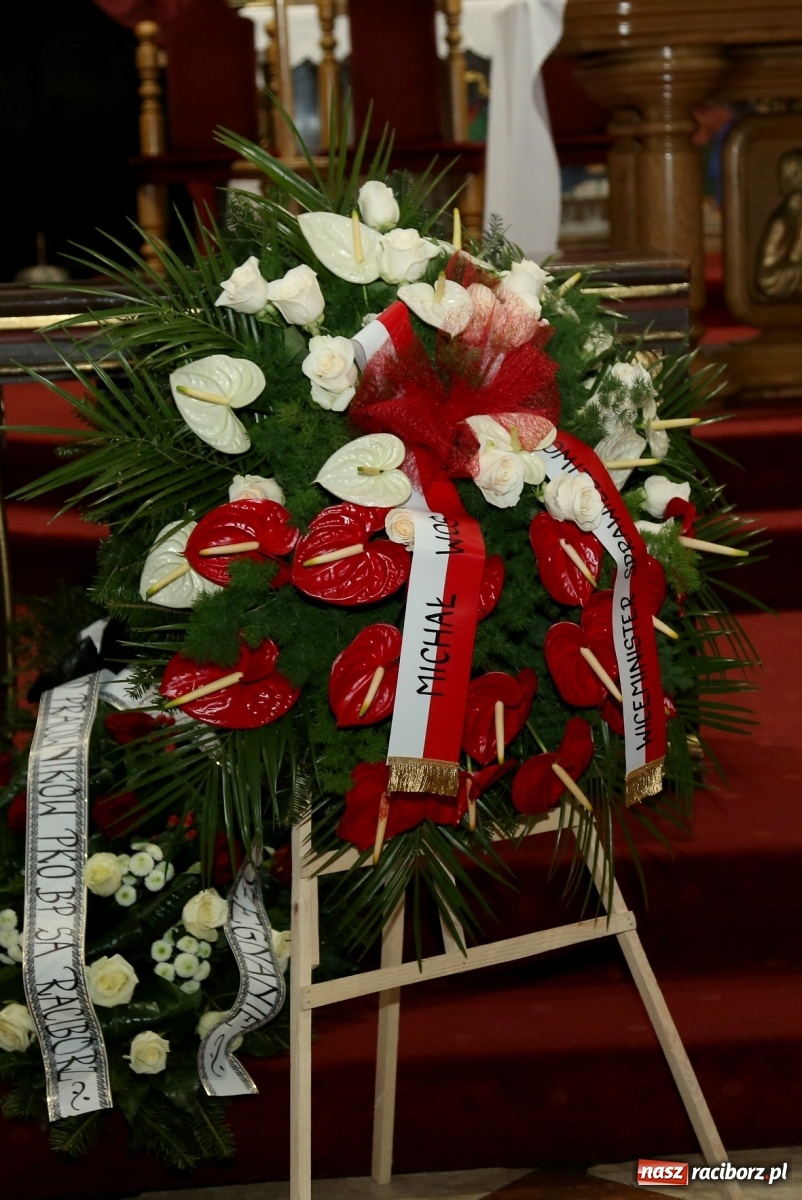 Zdjęcie w galerii na portalu naszraciborz.pl: Ostatnie pożegnanie pułkownika Mariana Szlapańskiego, weterana AK [FOTO i WIDEO] wiadomości z regionu