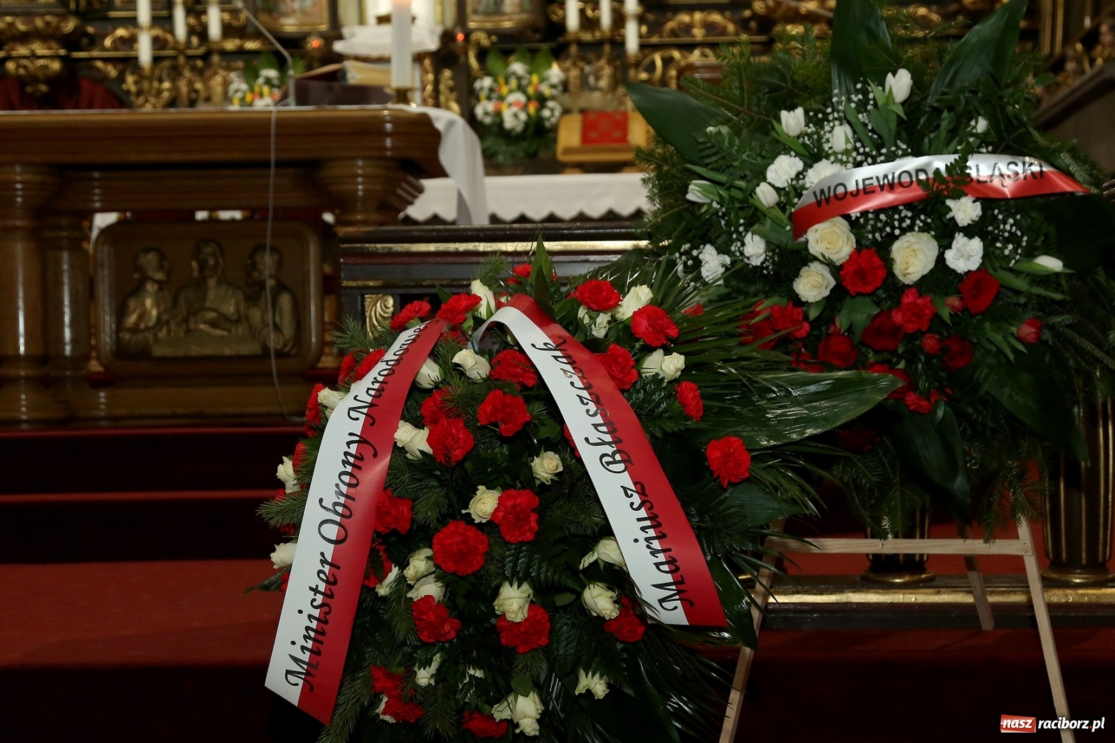 Zdjęcie w galerii na portalu naszraciborz.pl: Ostatnie pożegnanie pułkownika Mariana Szlapańskiego, weterana AK [FOTO i WIDEO] wiadomości z regionu