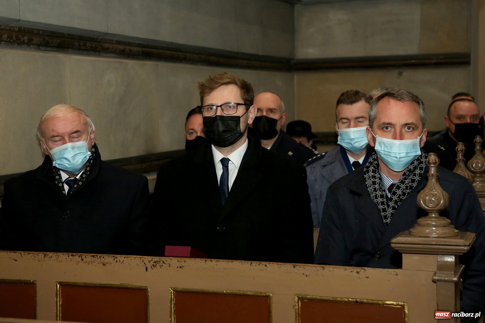 Zdjęcie w galerii na portalu naszraciborz.pl: Ostatnie pożegnanie pułkownika Mariana Szlapańskiego, weterana AK [FOTO i WIDEO] wiadomości z regionu