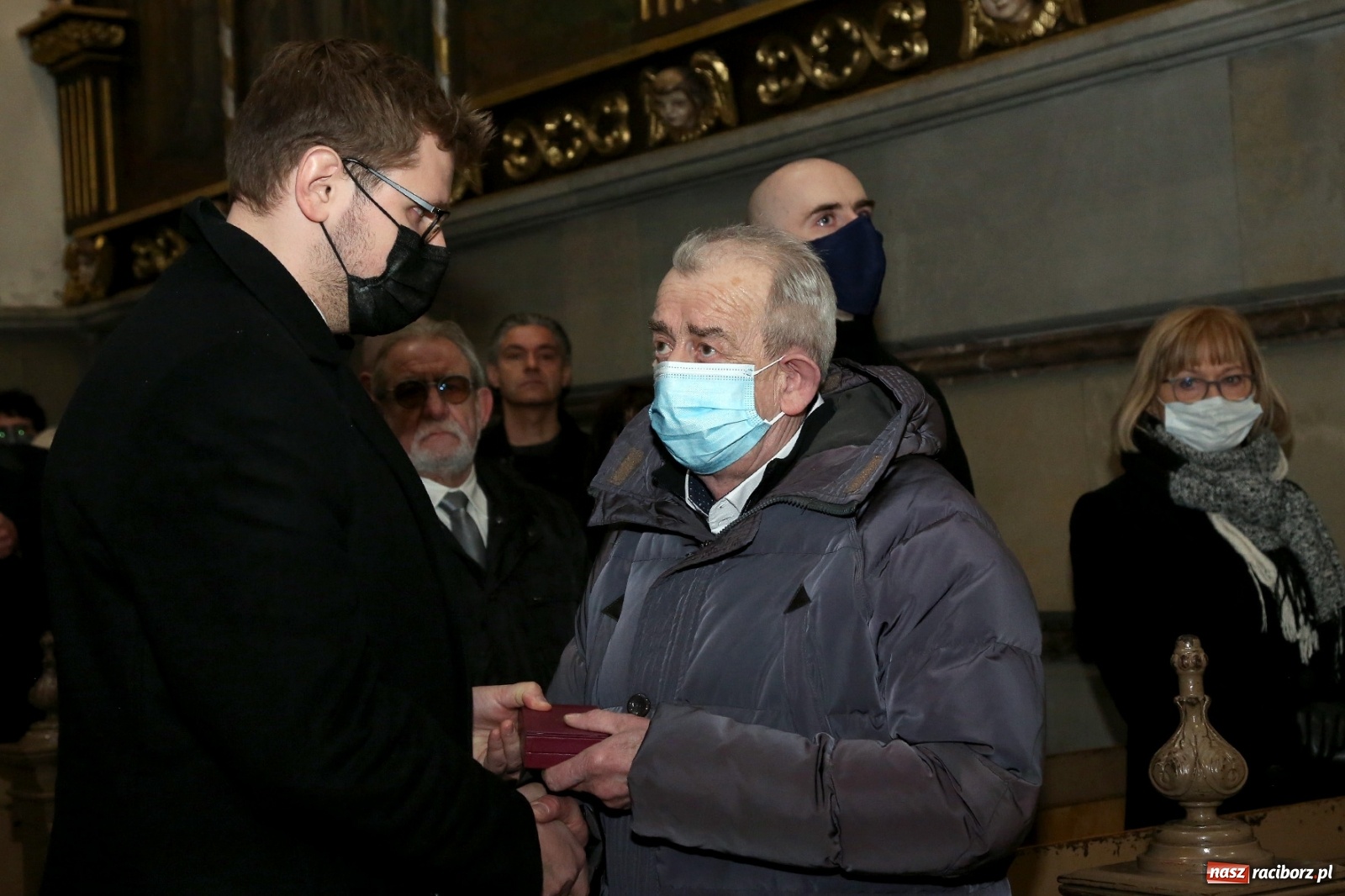 Zdjęcie w galerii na portalu naszraciborz.pl: Ostatnie pożegnanie pułkownika Mariana Szlapańskiego, weterana AK [FOTO i WIDEO] wiadomości z regionu