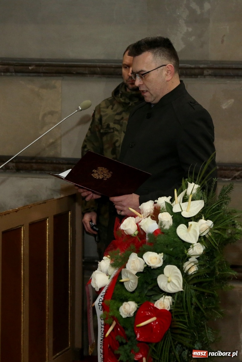 Zdjęcie w galerii na portalu naszraciborz.pl: Ostatnie pożegnanie pułkownika Mariana Szlapańskiego, weterana AK [FOTO i WIDEO] wiadomości z regionu
