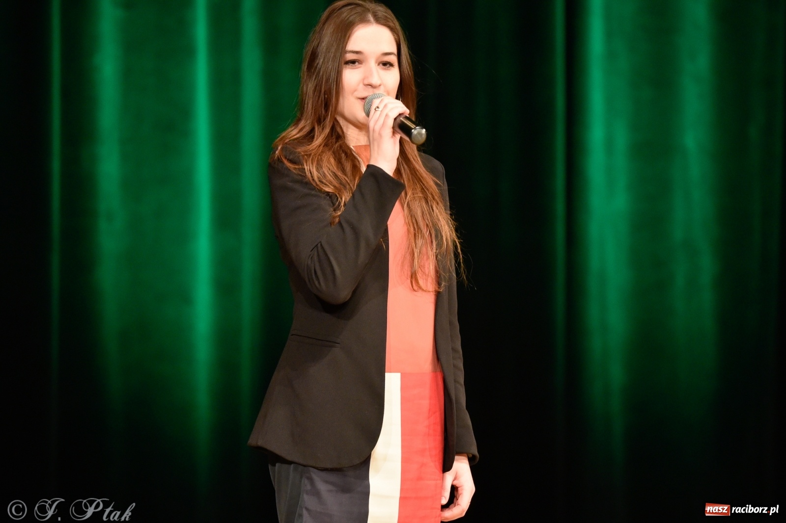 Zdjęcie w galerii na portalu naszraciborz.pl: Zimowe koncertowanie Perspektywy wiadomości z regionu