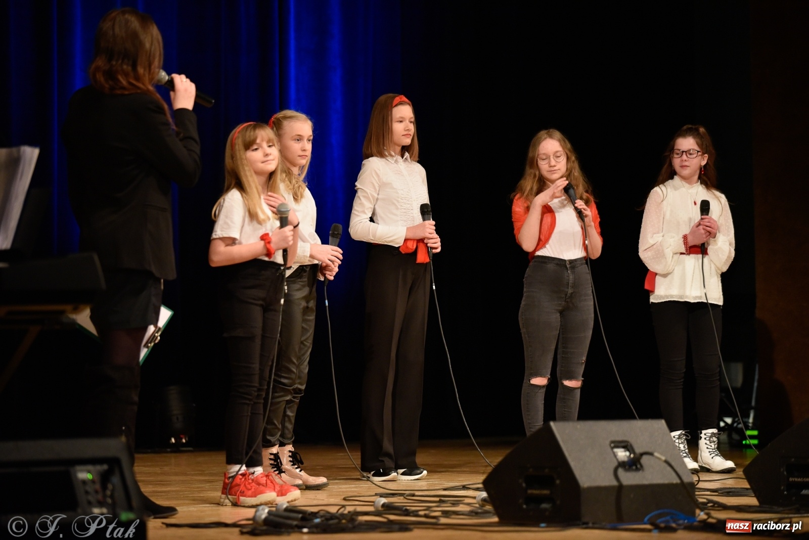 Zdjęcie w galerii na portalu naszraciborz.pl: Zimowe koncertowanie Perspektywy wiadomości z regionu