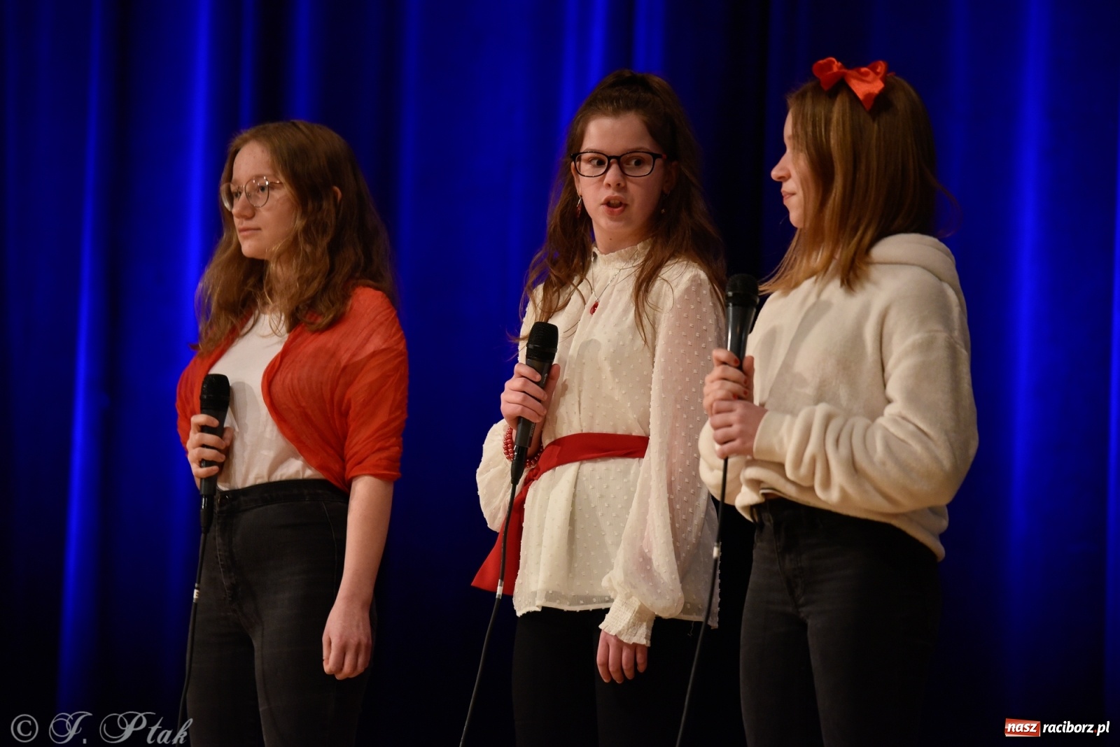 Zdjęcie w galerii na portalu naszraciborz.pl: Zimowe koncertowanie Perspektywy wiadomości z regionu