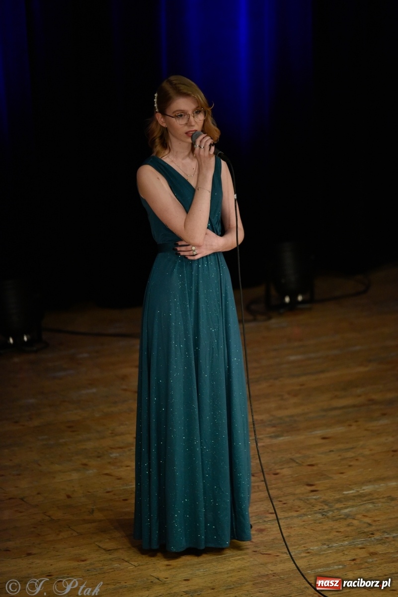 Zdjęcie w galerii na portalu naszraciborz.pl: Zimowe koncertowanie Perspektywy wiadomości z regionu