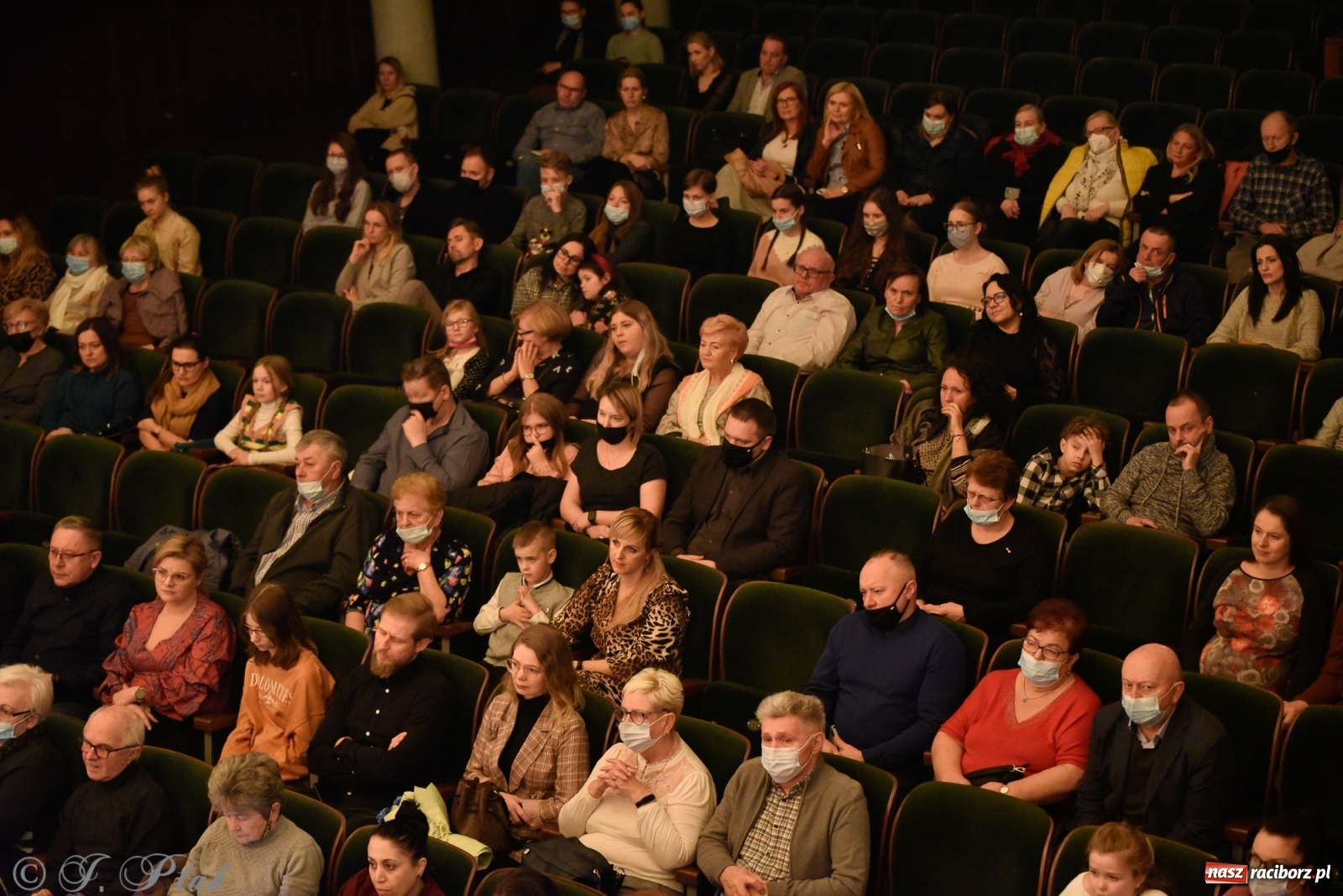 Zdjęcie w galerii na portalu naszraciborz.pl: Zimowe koncertowanie Perspektywy wiadomości z regionu