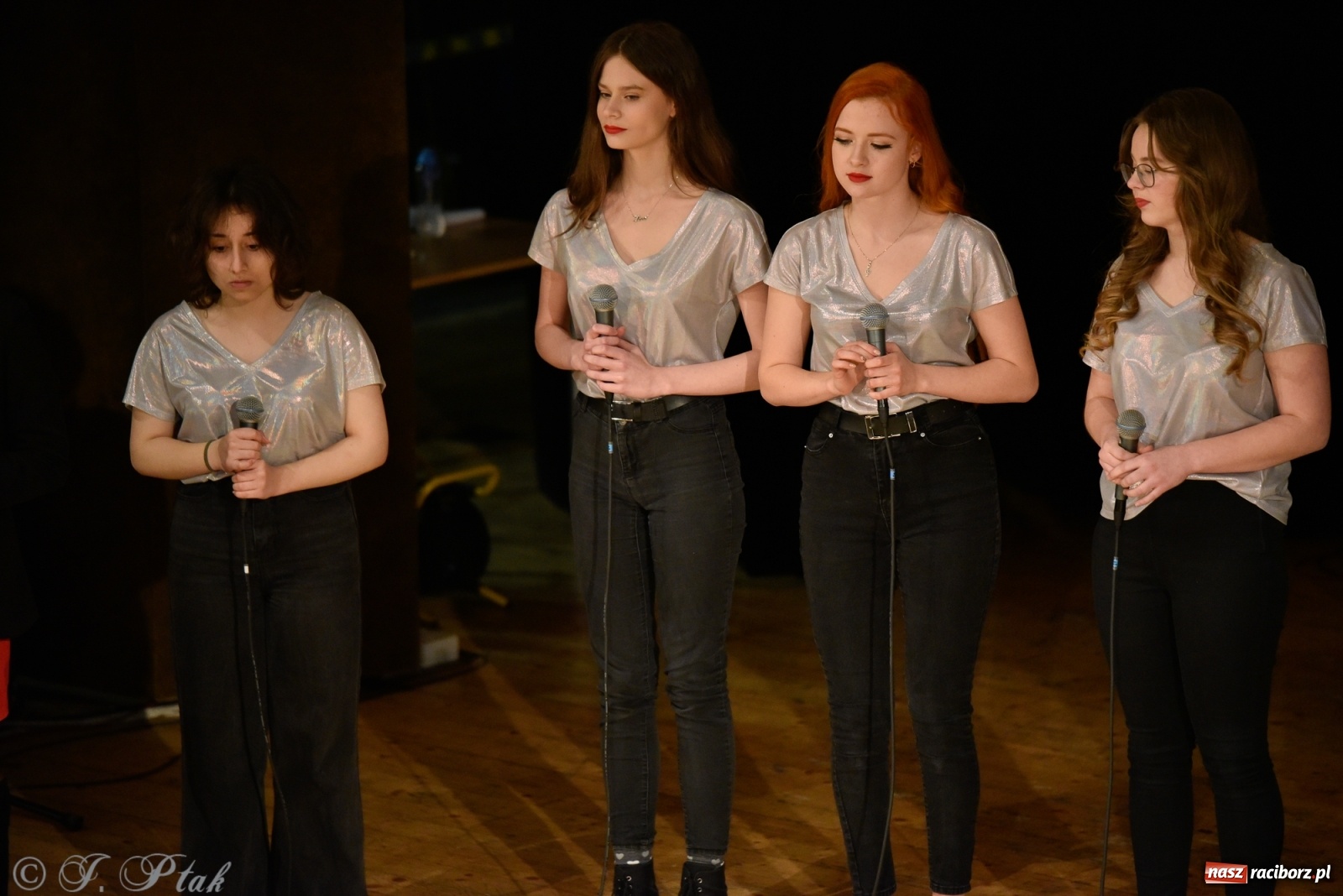 Zdjęcie w galerii na portalu naszraciborz.pl: Zimowe koncertowanie Perspektywy wiadomości z regionu