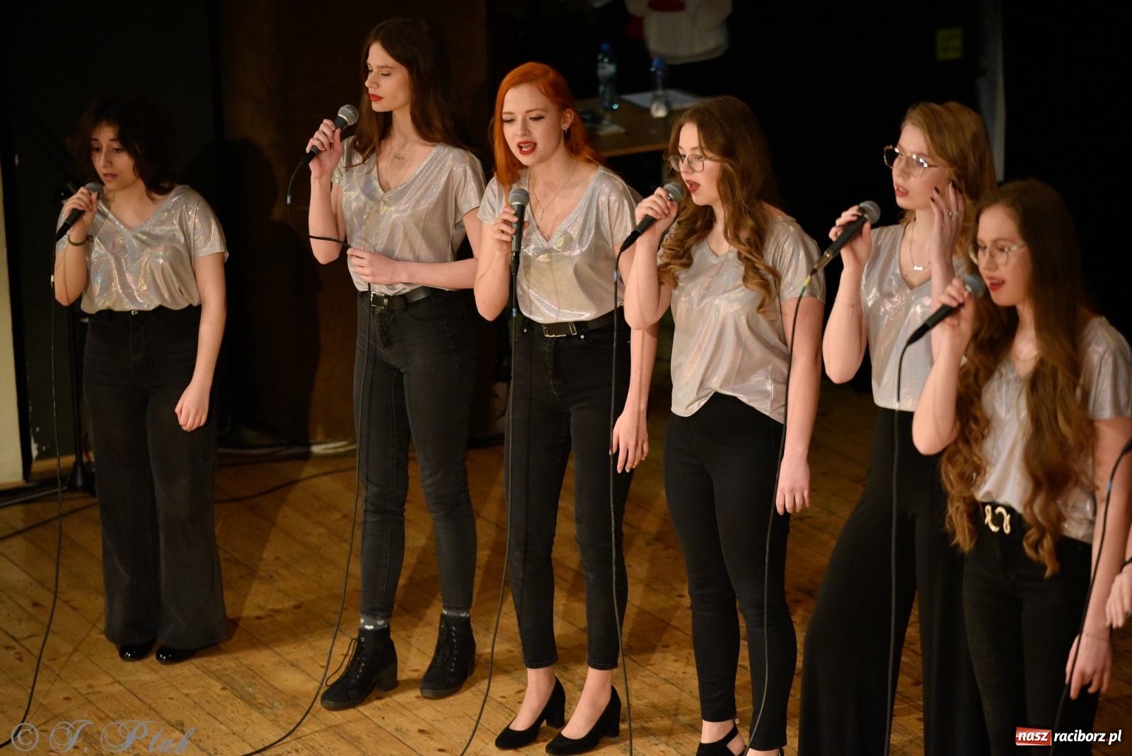 Zdjęcie w galerii na portalu naszraciborz.pl: Zimowe koncertowanie Perspektywy wiadomości z regionu