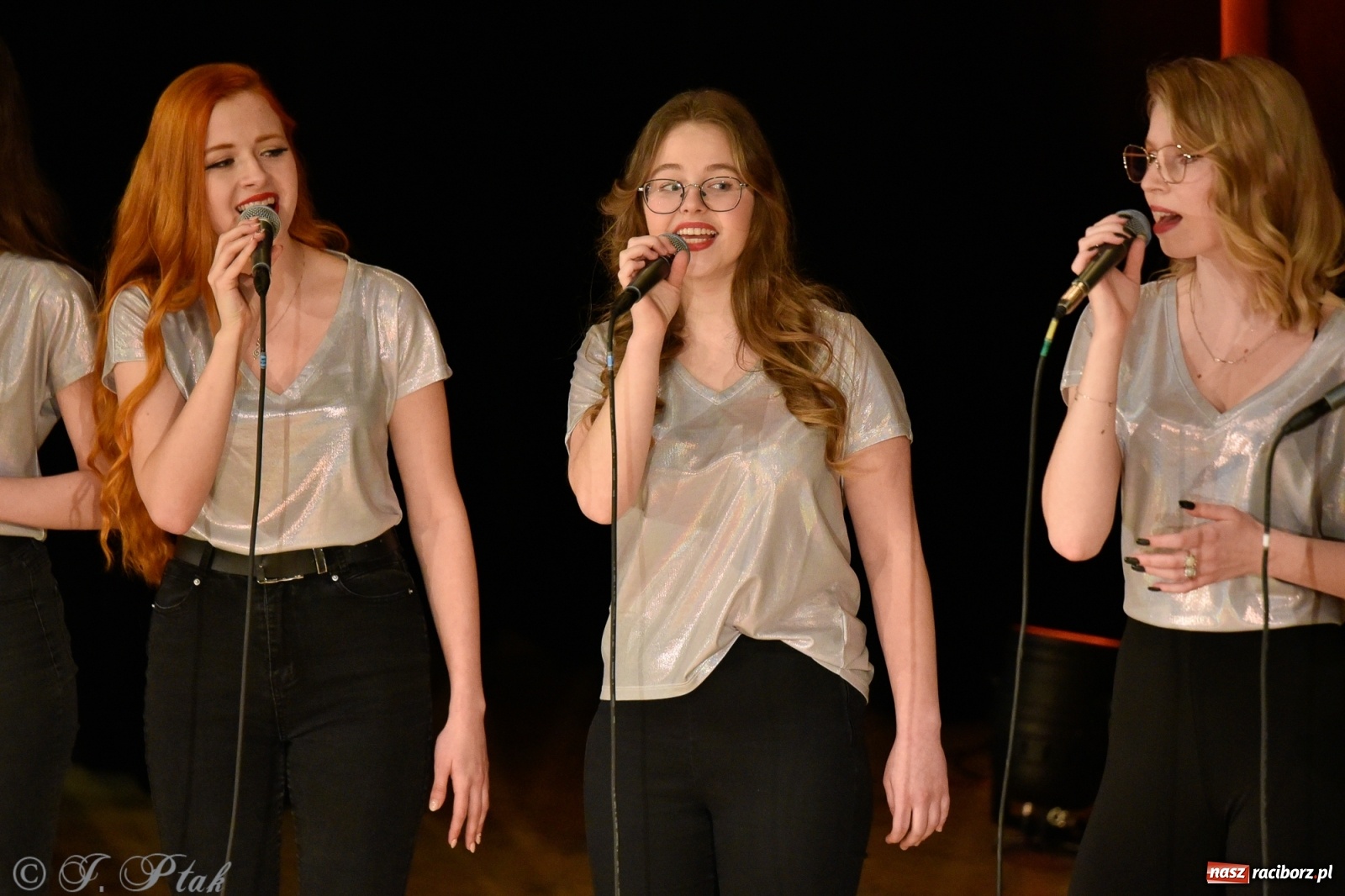 Zdjęcie w galerii na portalu naszraciborz.pl: Zimowe koncertowanie Perspektywy wiadomości z regionu