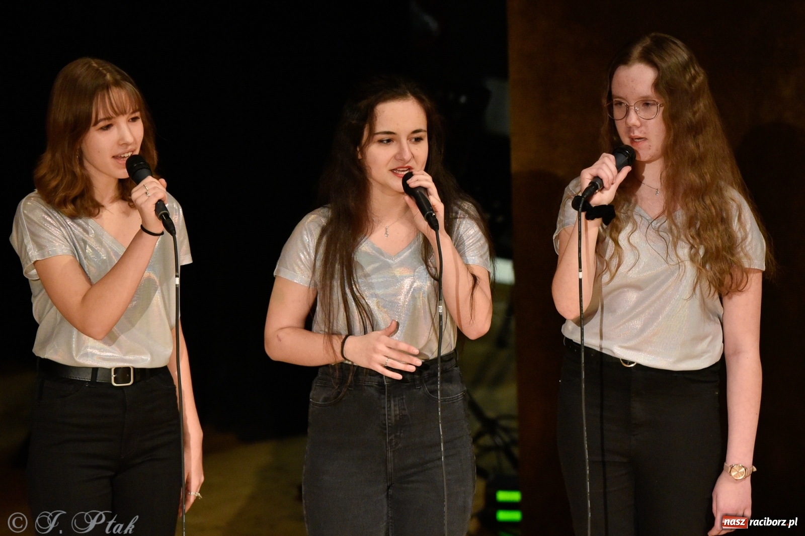 Zdjęcie w galerii na portalu naszraciborz.pl: Zimowe koncertowanie Perspektywy wiadomości z regionu