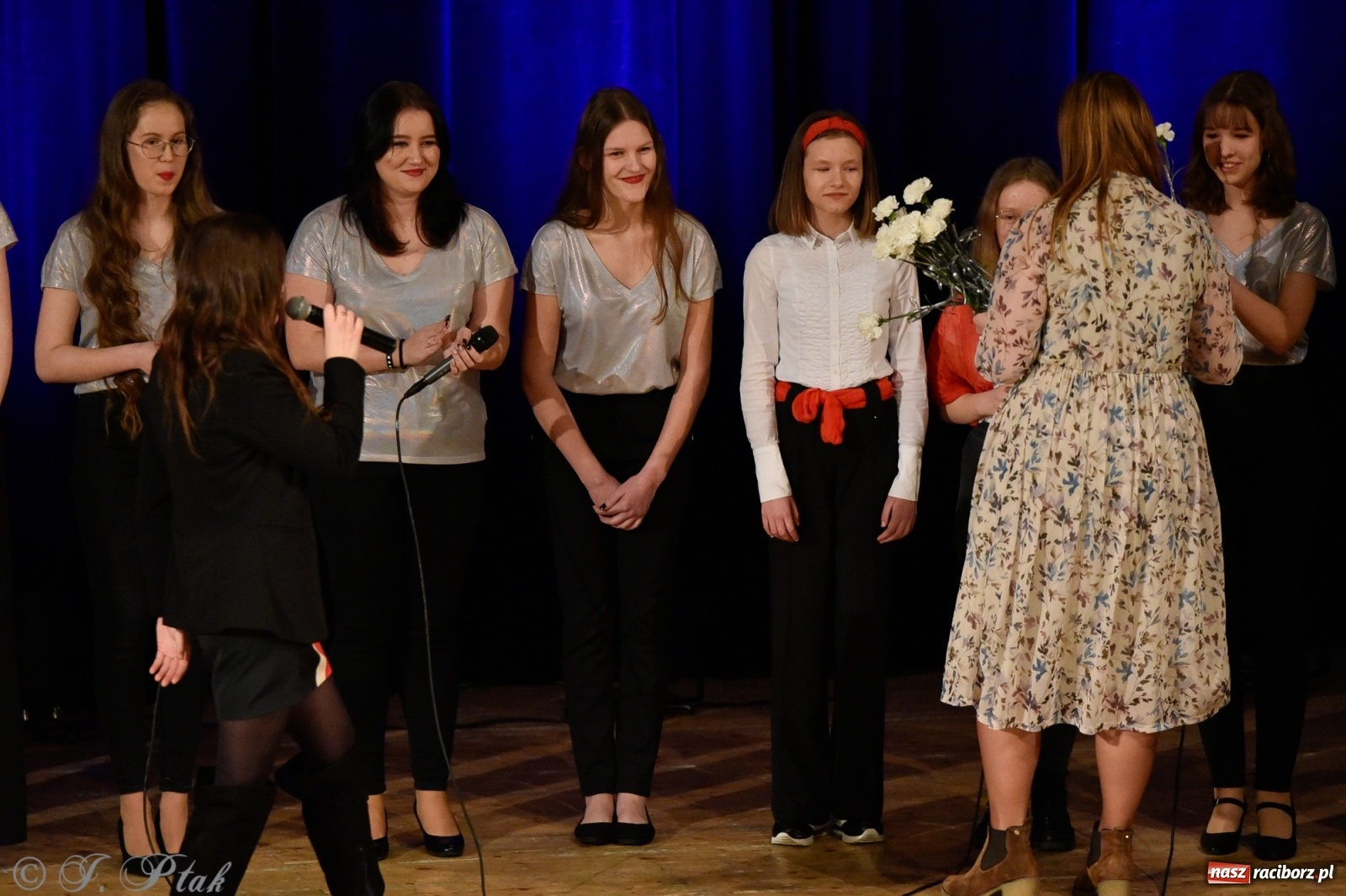 Zdjęcie w galerii na portalu naszraciborz.pl: Zimowe koncertowanie Perspektywy wiadomości z regionu