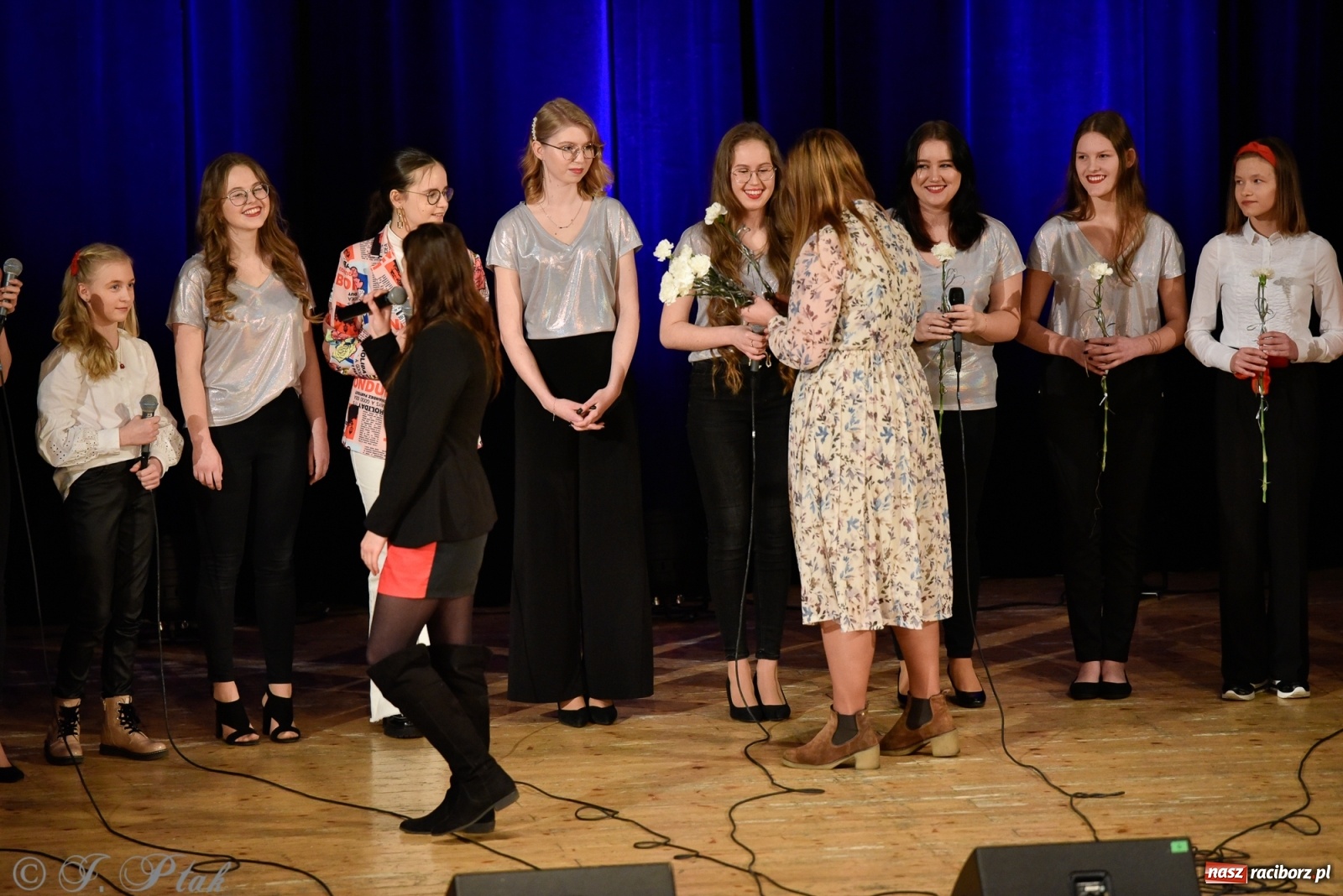 Zdjęcie w galerii na portalu naszraciborz.pl: Zimowe koncertowanie Perspektywy wiadomości z regionu