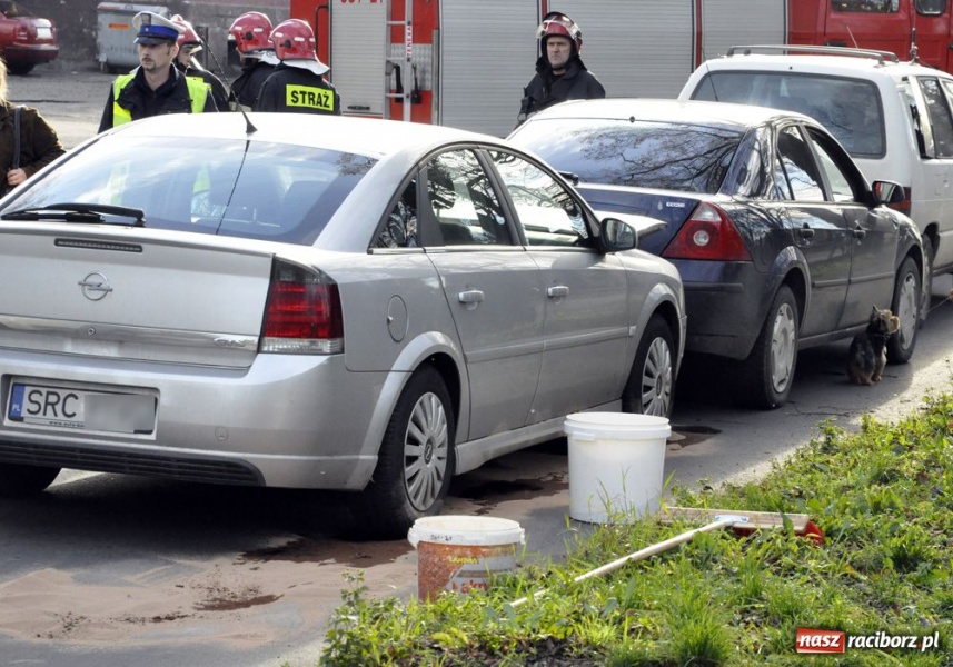 Zdjęcie w galerii na portalu naszraciborz.pl: Zderzenie trzech aut na Kolejowej wiadomości z regionu