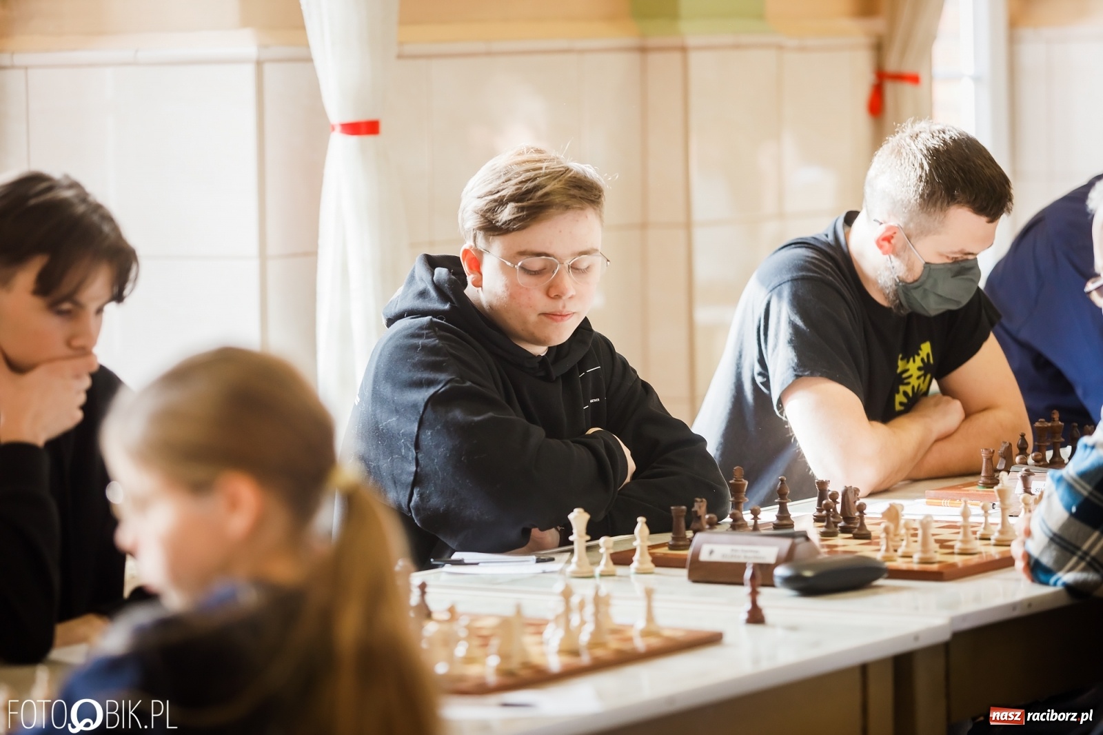 Zdjęcie w galerii na portalu naszraciborz.pl: Po raz XXI szachiści rywalizują o puchar prezydenta [FOTO] wiadomości z regionu