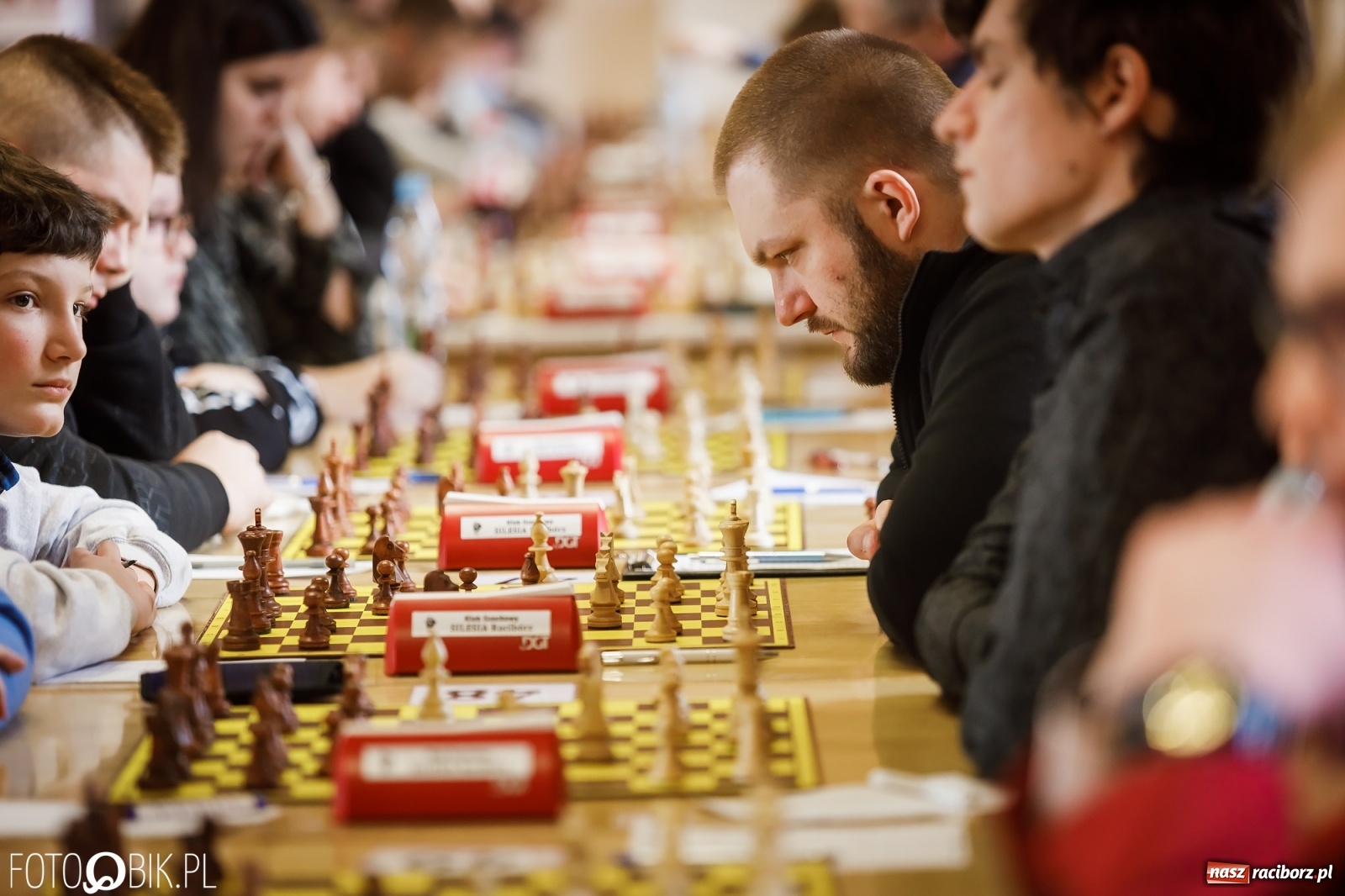 Zdjęcie w galerii na portalu naszraciborz.pl: Po raz XXI szachiści rywalizują o puchar prezydenta [FOTO] wiadomości z regionu