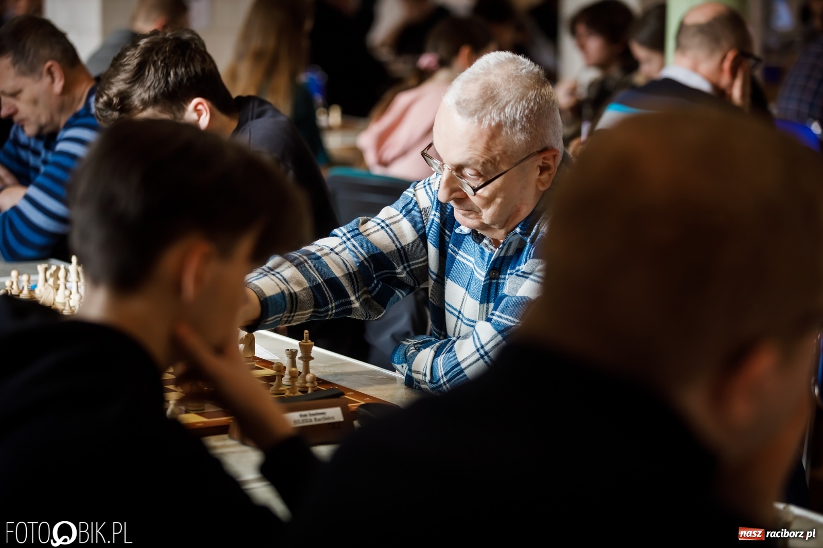 Zdjęcie w galerii na portalu naszraciborz.pl: Po raz XXI szachiści rywalizują o puchar prezydenta [FOTO] wiadomości z regionu