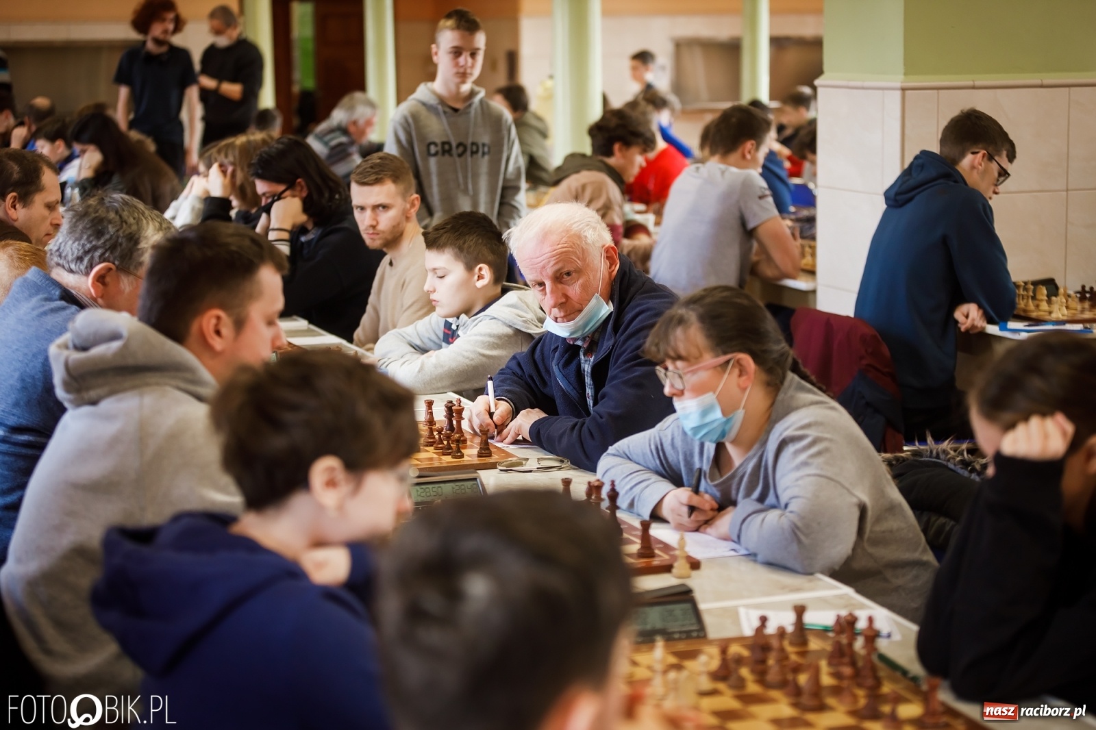Zdjęcie w galerii na portalu naszraciborz.pl: Po raz XXI szachiści rywalizują o puchar prezydenta [FOTO] wiadomości z regionu