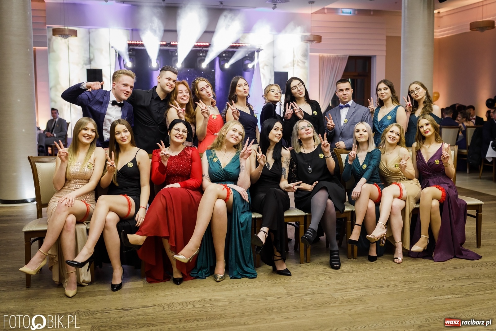 Zdjęcie w galerii na portalu naszraciborz.pl: Bal maturalny raciborskiego Ekonomika [FOTO i WIDEO] wiadomości z regionu