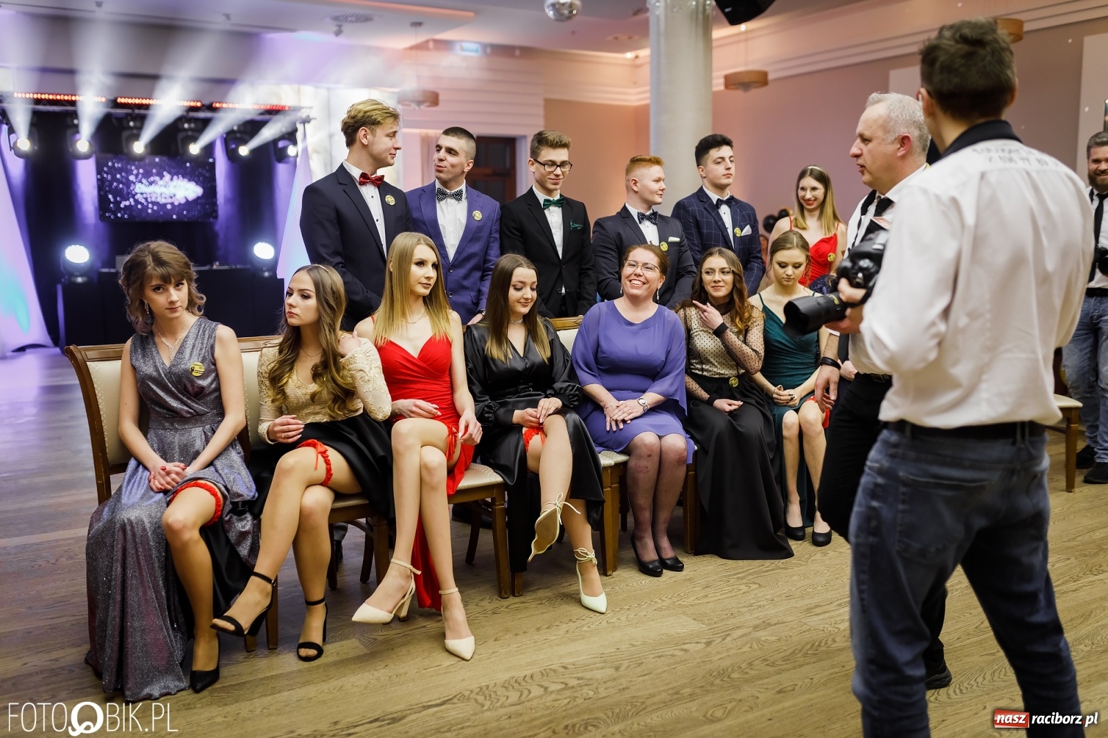 Zdjęcie w galerii na portalu naszraciborz.pl: Bal maturalny raciborskiego Ekonomika [FOTO i WIDEO] wiadomości z regionu
