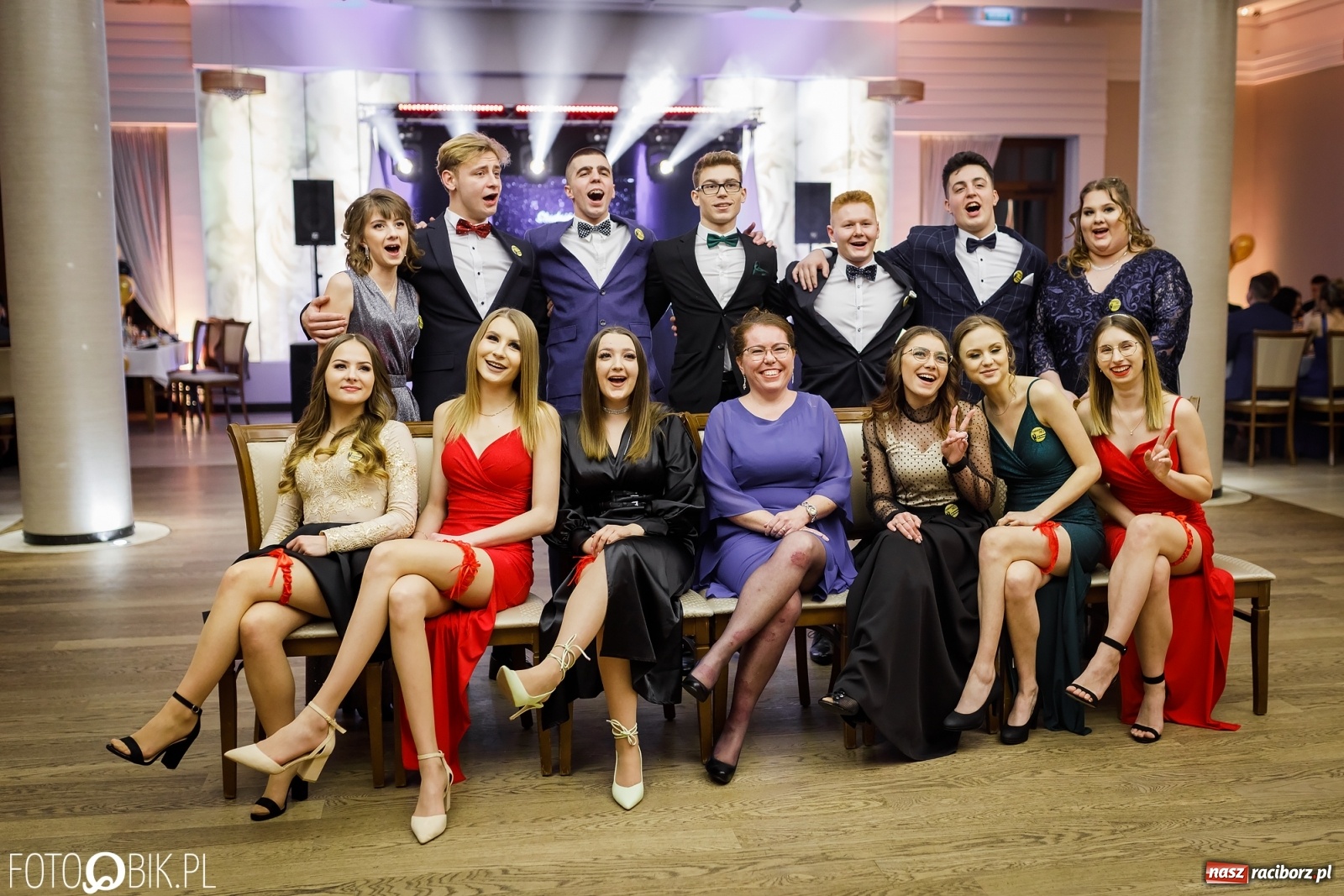 Zdjęcie w galerii na portalu naszraciborz.pl: Bal maturalny raciborskiego Ekonomika [FOTO i WIDEO] wiadomości z regionu