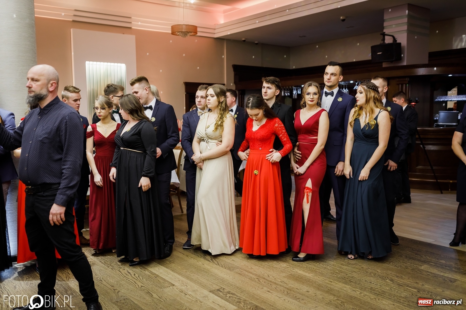 Zdjęcie w galerii na portalu naszraciborz.pl: Bal maturalny raciborskiego Ekonomika [FOTO i WIDEO] wiadomości z regionu