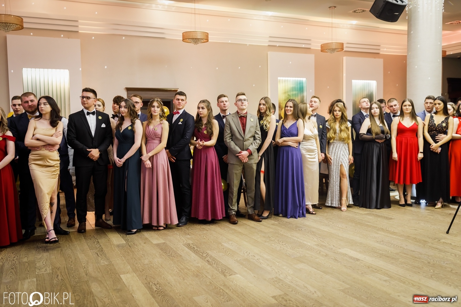 Zdjęcie w galerii na portalu naszraciborz.pl: Bal maturalny raciborskiego Ekonomika [FOTO i WIDEO] wiadomości z regionu