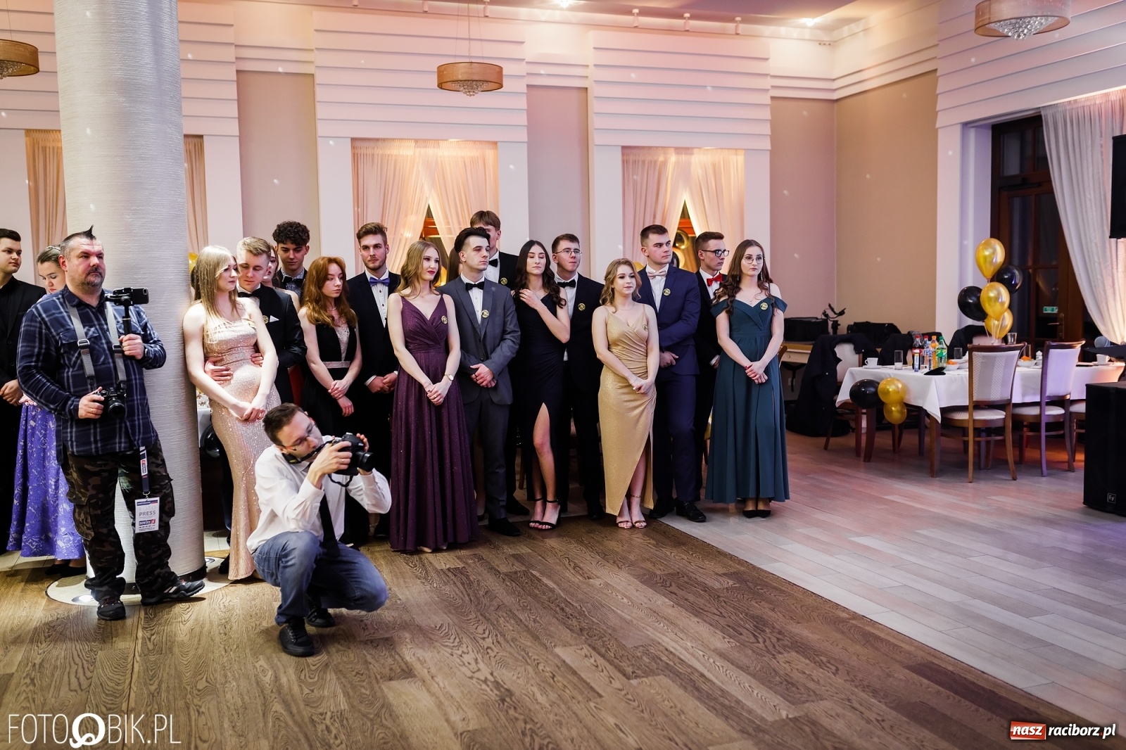 Zdjęcie w galerii na portalu naszraciborz.pl: Bal maturalny raciborskiego Ekonomika [FOTO i WIDEO] wiadomości z regionu