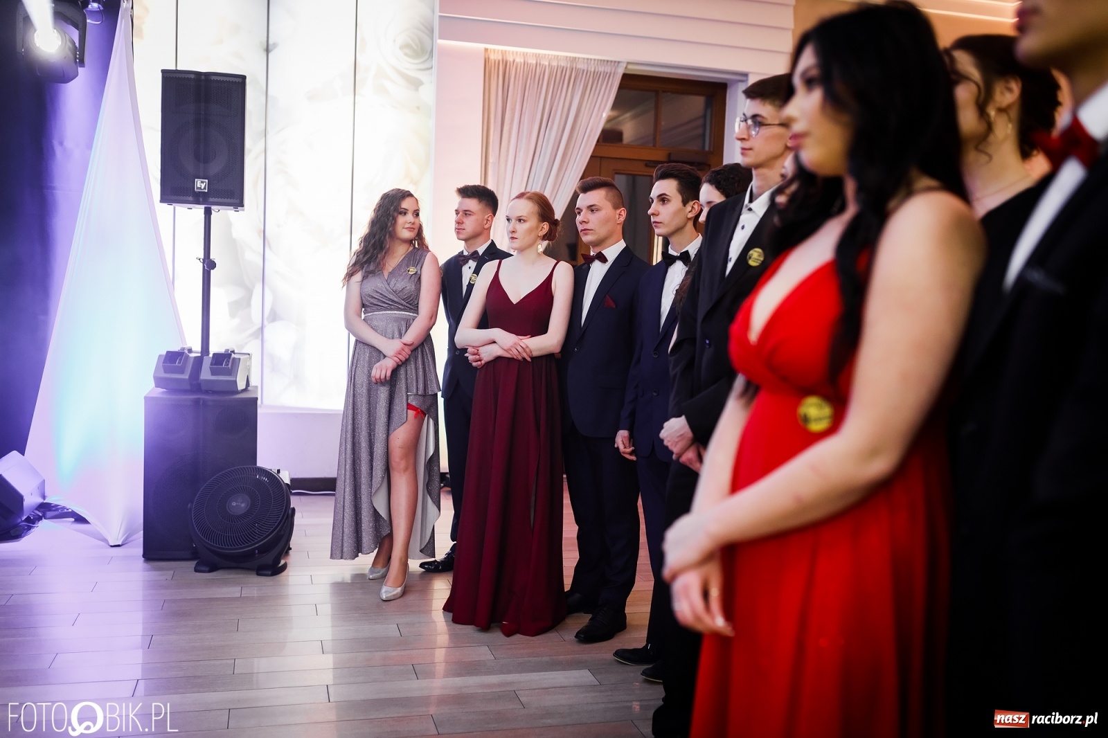 Zdjęcie w galerii na portalu naszraciborz.pl: Bal maturalny raciborskiego Ekonomika [FOTO i WIDEO] wiadomości z regionu
