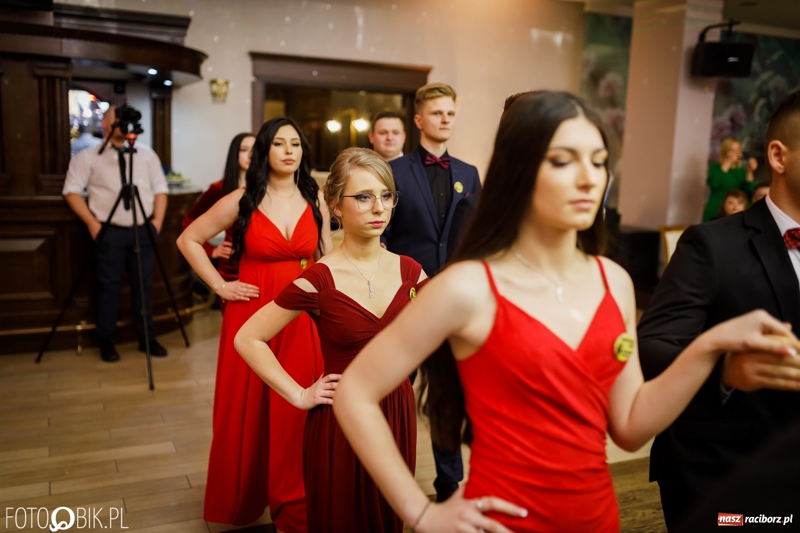 Zdjęcie w galerii na portalu naszraciborz.pl: Bal maturalny raciborskiego Ekonomika [FOTO i WIDEO] wiadomości z regionu