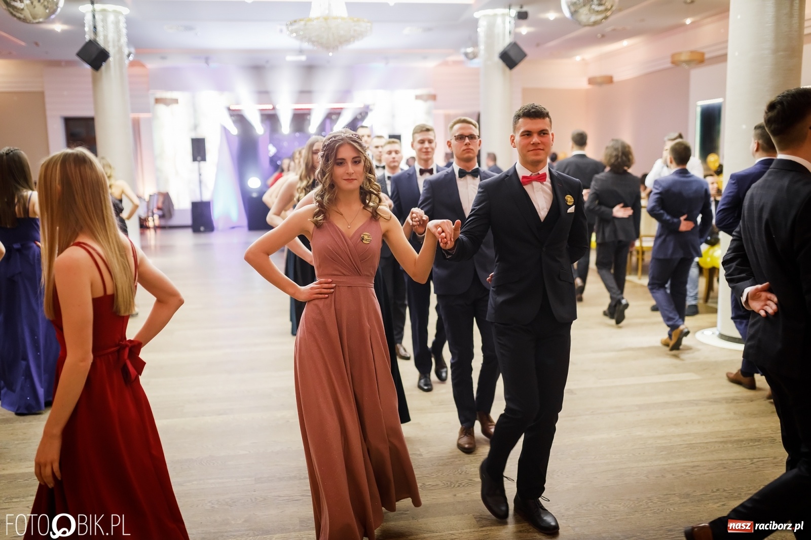 Zdjęcie w galerii na portalu naszraciborz.pl: Bal maturalny raciborskiego Ekonomika [FOTO i WIDEO] wiadomości z regionu