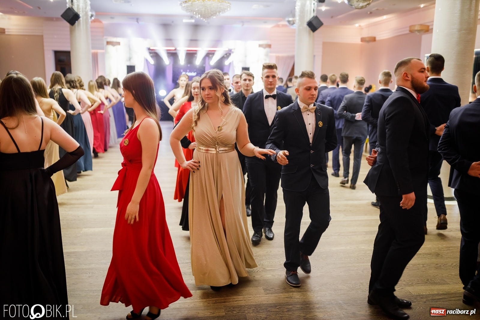 Zdjęcie w galerii na portalu naszraciborz.pl: Bal maturalny raciborskiego Ekonomika [FOTO i WIDEO] wiadomości z regionu