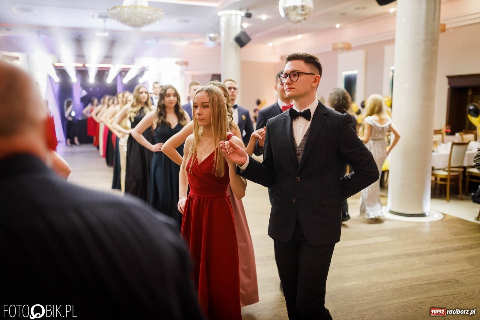Zdjęcie w galerii na portalu naszraciborz.pl: Bal maturalny raciborskiego Ekonomika [FOTO i WIDEO] wiadomości z regionu