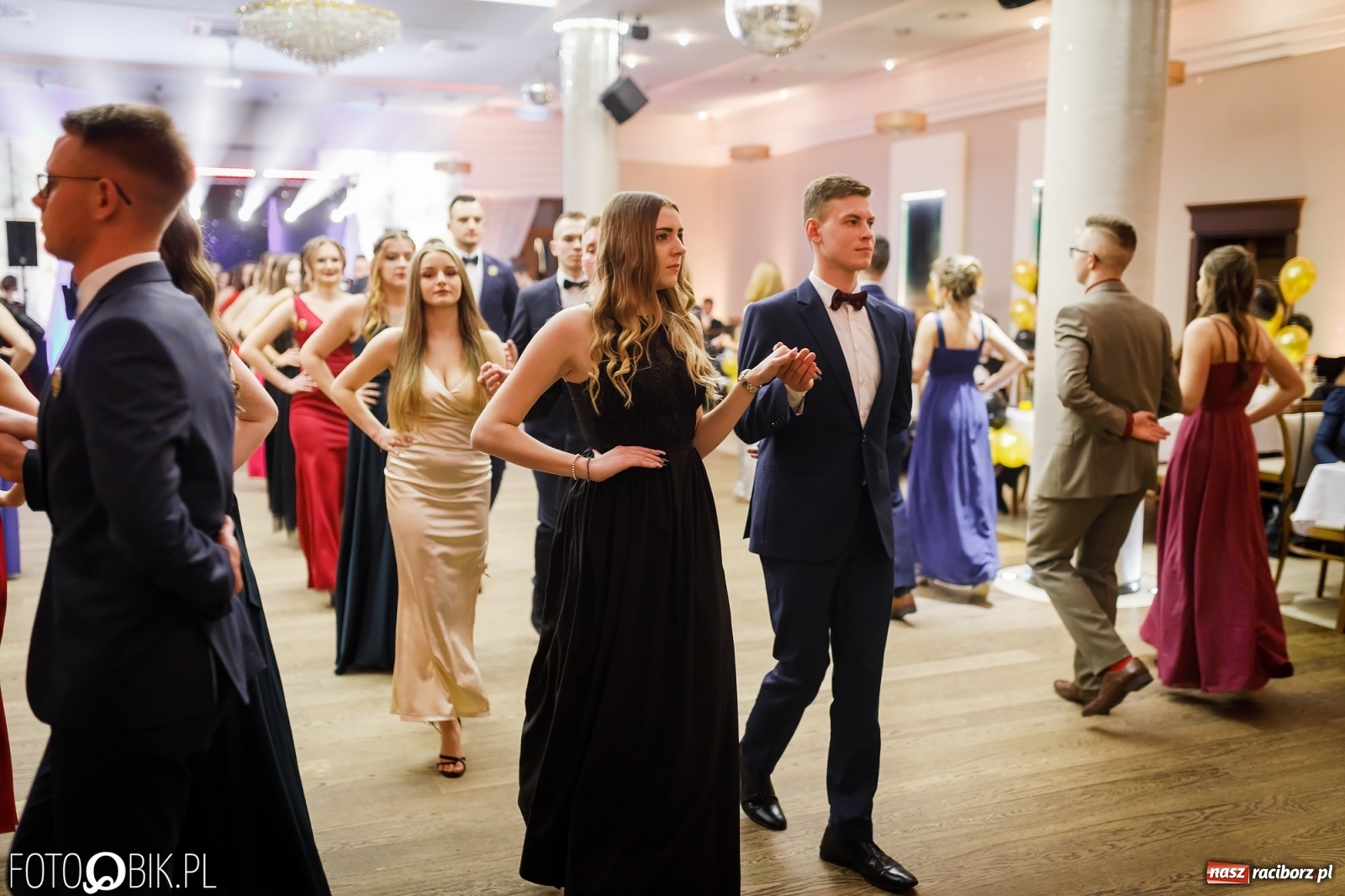 Zdjęcie w galerii na portalu naszraciborz.pl: Bal maturalny raciborskiego Ekonomika [FOTO i WIDEO] wiadomości z regionu