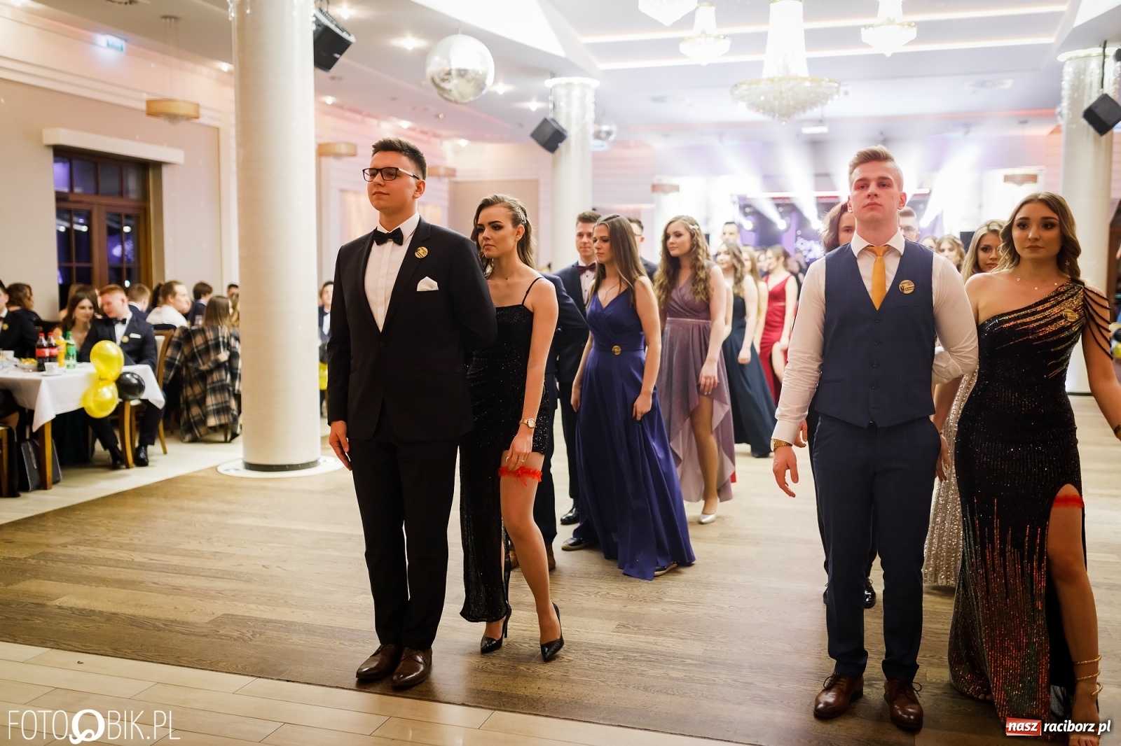Zdjęcie w galerii na portalu naszraciborz.pl: Bal maturalny raciborskiego Ekonomika [FOTO i WIDEO] wiadomości z regionu