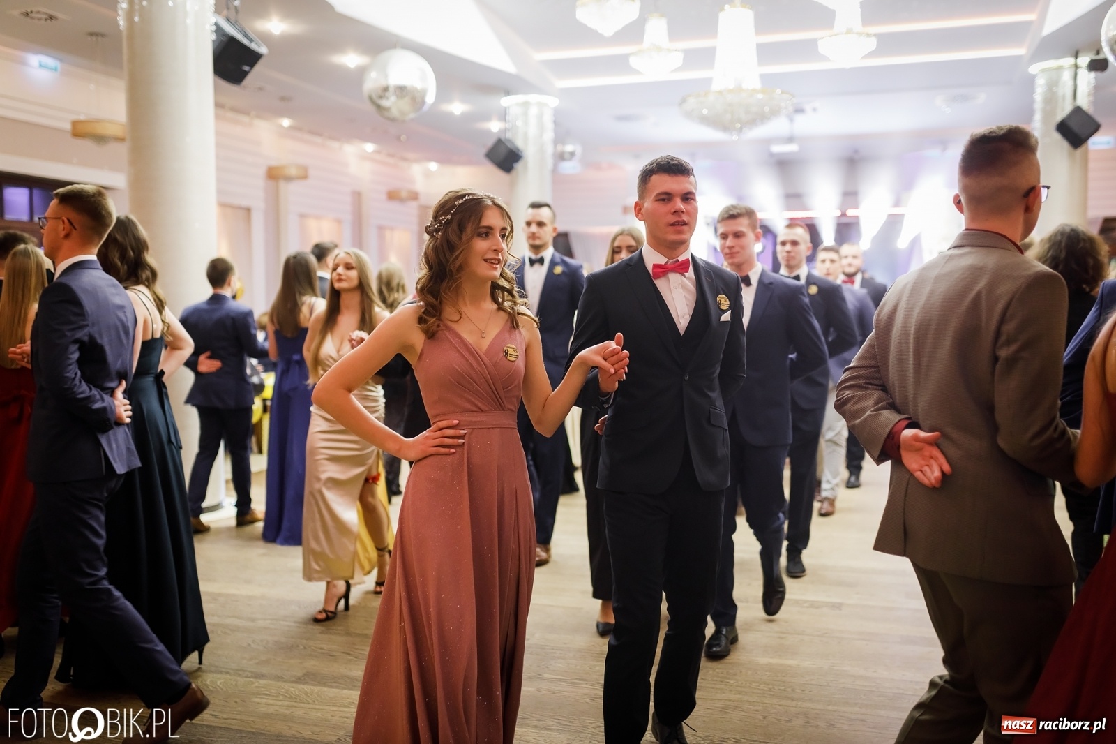 Zdjęcie w galerii na portalu naszraciborz.pl: Bal maturalny raciborskiego Ekonomika [FOTO i WIDEO] wiadomości z regionu
