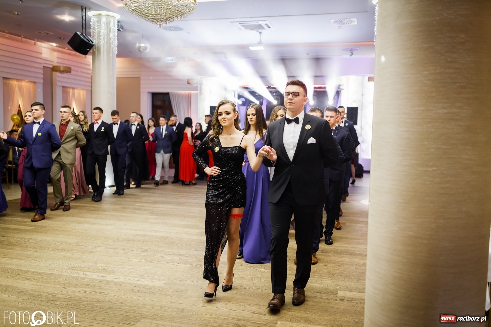 Zdjęcie w galerii na portalu naszraciborz.pl: Bal maturalny raciborskiego Ekonomika [FOTO i WIDEO] wiadomości z regionu
